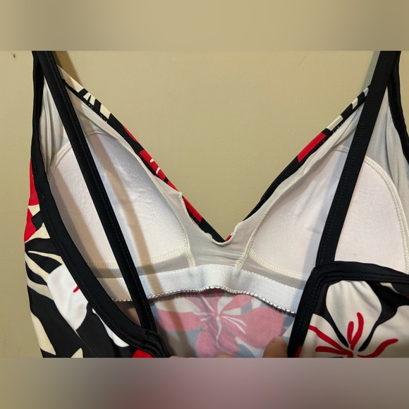 COSTA DEL SOL Floral Tankini Bathing Suit Top (Top Only) - Picture 3 of 5